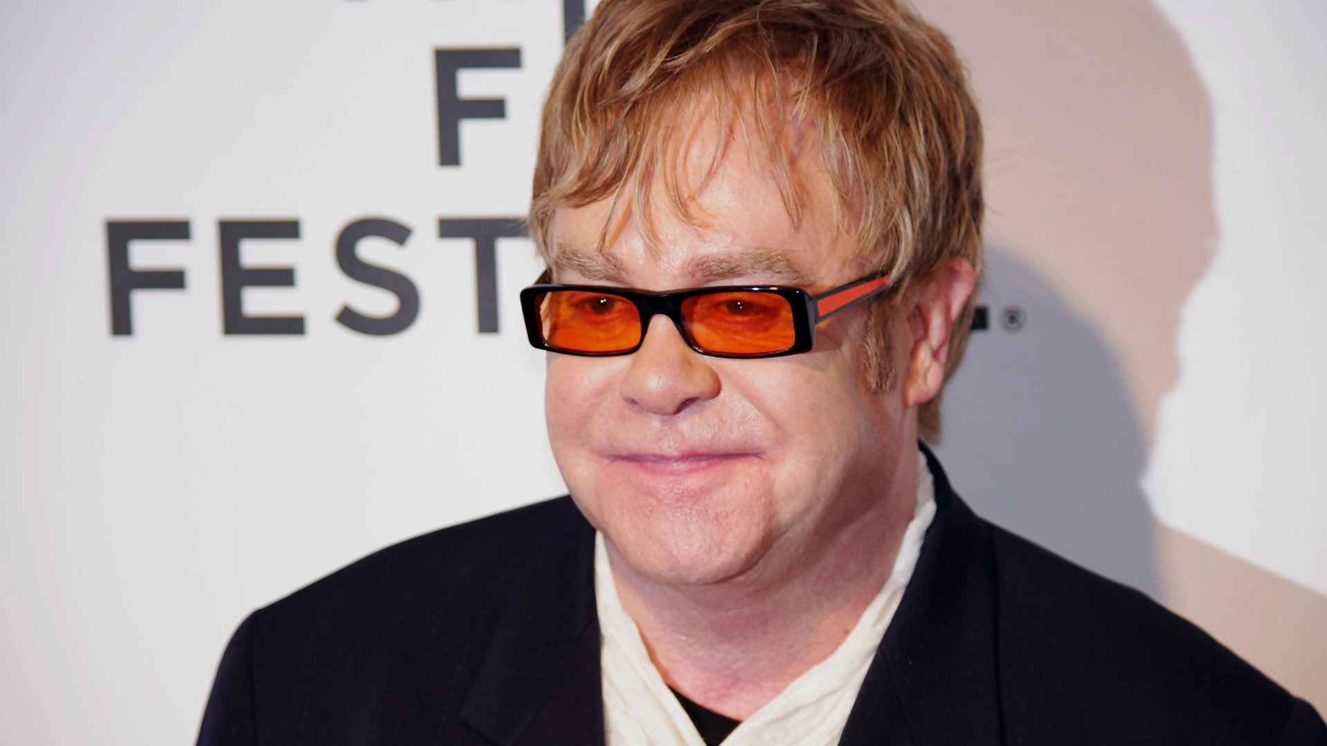 T&ouml;bb műv&eacute;sz, k&ouml;zt&uuml;k Elton John is, el&iacute;t&eacute;li az Egyes&uuml;lt Kir&aacute;lys&aacute;g mesters&eacute;ges intelligencia szerzői jogi terveit
